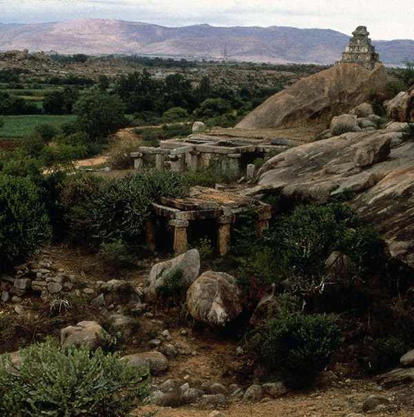 VMS 440 temple complex