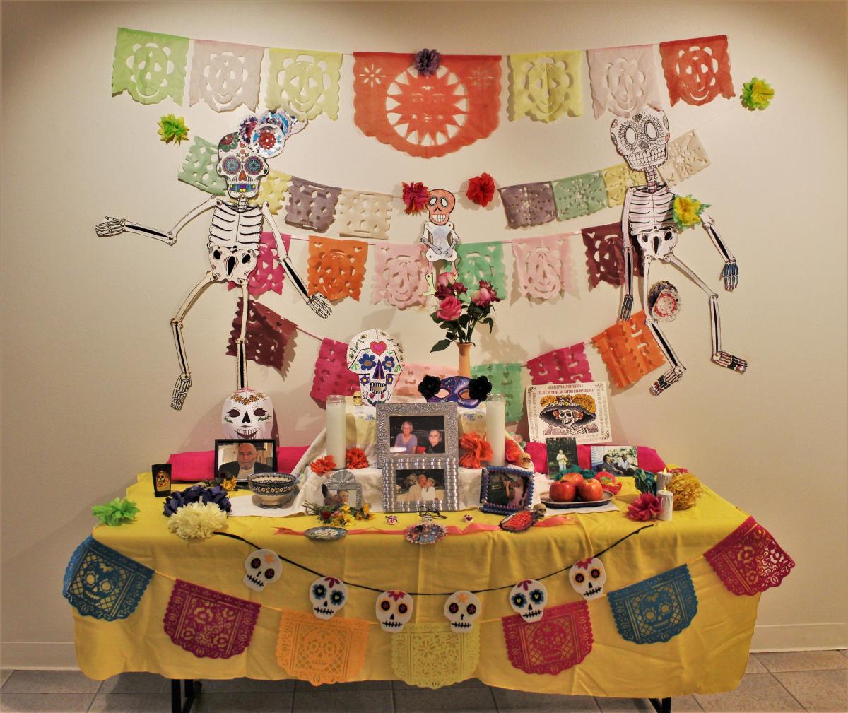 Maxwell Museum ofrenda