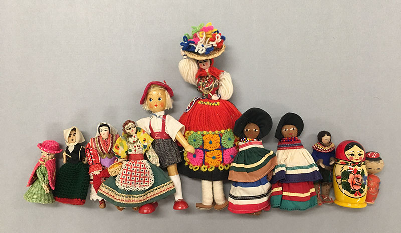 Doll Group from Around the world